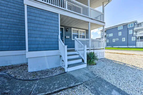 $1,500 | 1106 East Evans Boulevard, Unit 1, Brigantine, NJ 08203