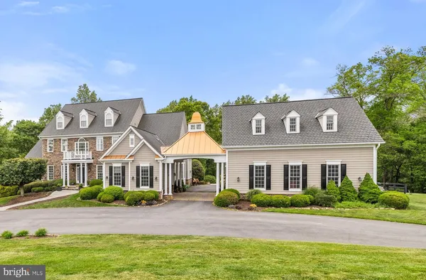 $1,950 | 23533 Light Horse Court, Unit T, Middleburg, VA 20117