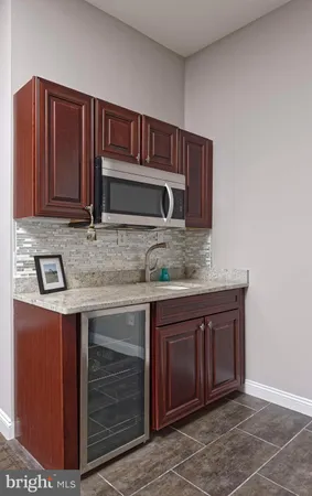 $1,950 | 23533 Light Horse Court, Unit T, Middleburg, VA 20117