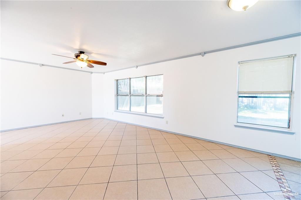 2008 West 40th Street Mission, TX 78573 - Photo 3 of 14 a view of an empty room and window