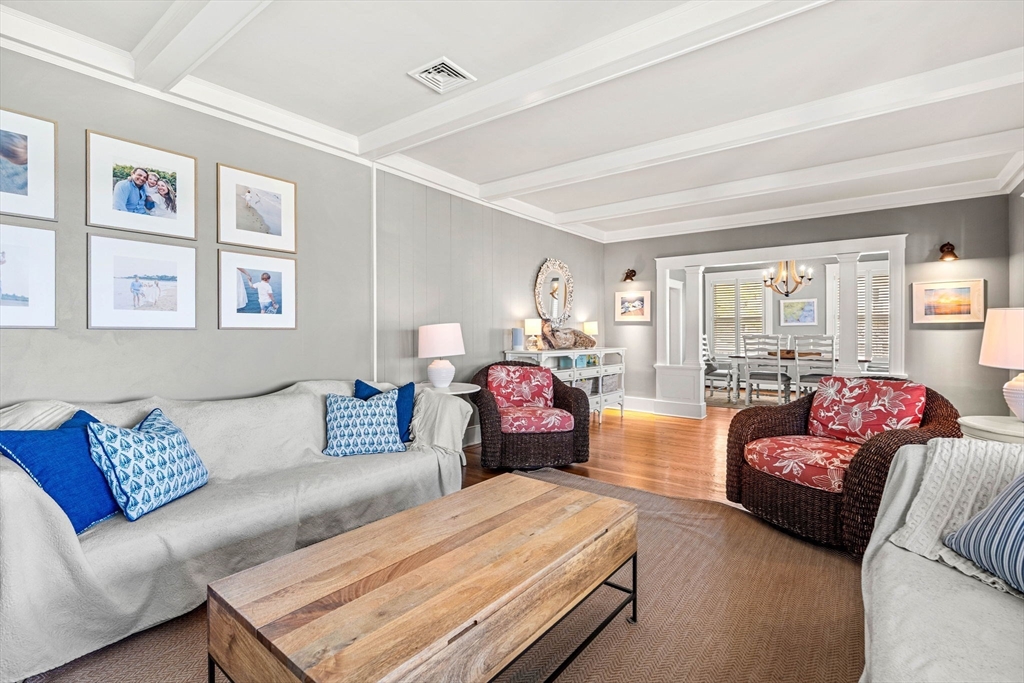 16 Hemenway Road Salem, MA 01970 - Photo 11 of 42