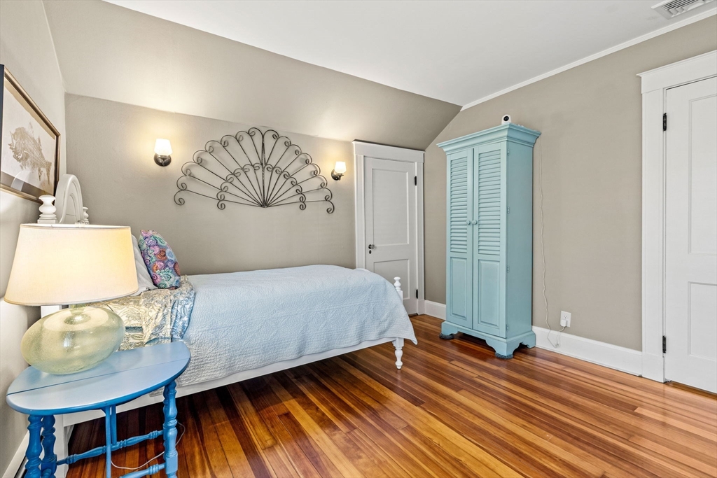 16 Hemenway Road Salem, MA 01970 - Photo 31 of 42