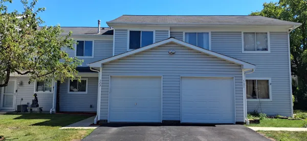 $284,888 | 523 Alton Court, Carol Stream, IL 60188
