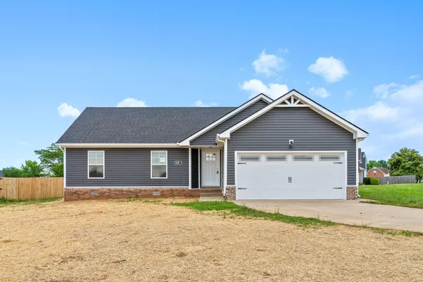 $1,495 | 3800 Roscommon Way, Clarksville, TN 37040