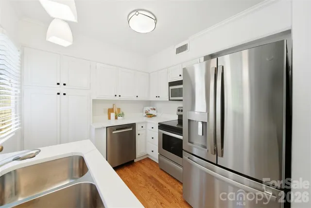 $285,000 | 4583 Woodlark Lane, Charlotte, NC 28211