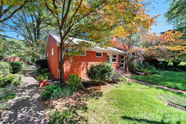 $285,000 | 4583 Woodlark Lane, Charlotte, NC 28211