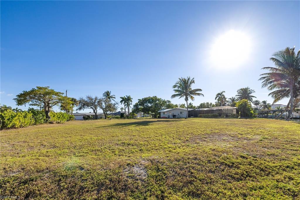 271 Randy Lane Fort Myers Beach, FL 33931 - Photo 10 of 38 a view of an ocean