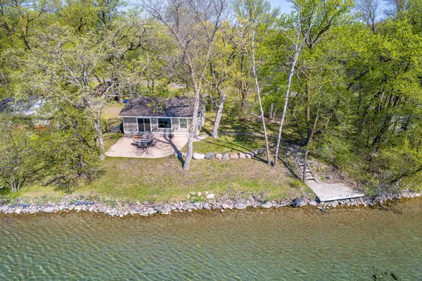 $579,000 | 37988 Eagle Lake Loop, Battle Lake, MN 56515