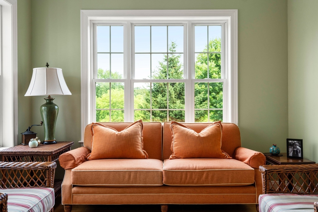 7 English Cmns, Unit 7 Topsfield, MA 01983 - Photo 2 of 36