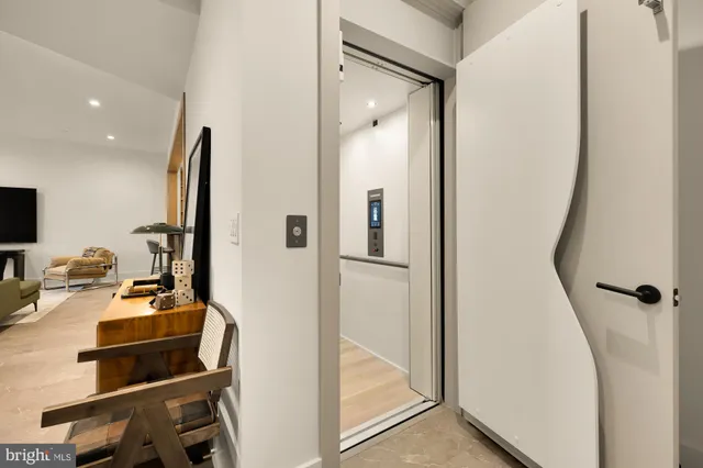 $5,195,000 | 6916 Carmichael Avenue, Bethesda, MD 20817