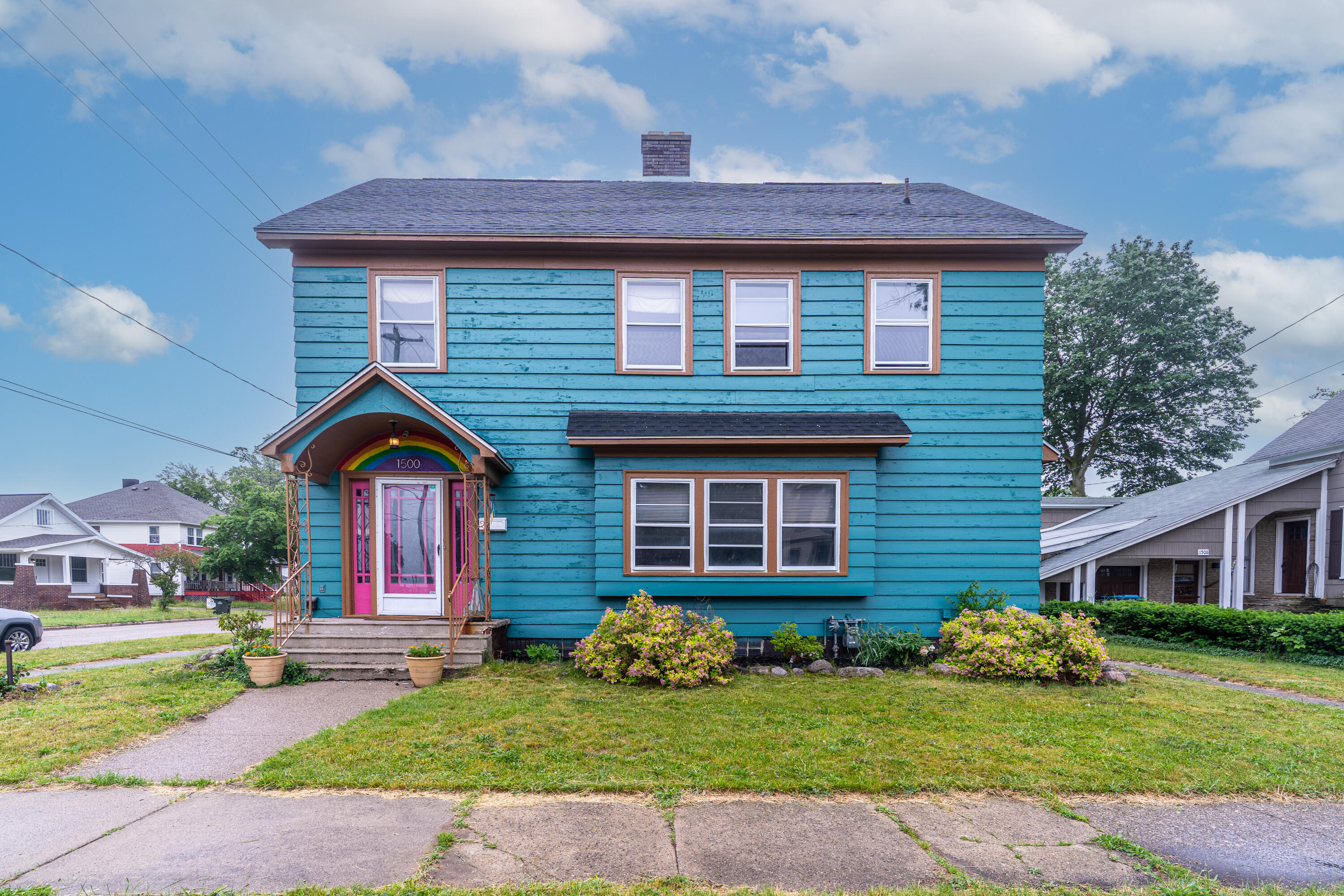 1500 Clinton Street Muskegon, MI 49442 - Photo 1 of 23 Front of Home