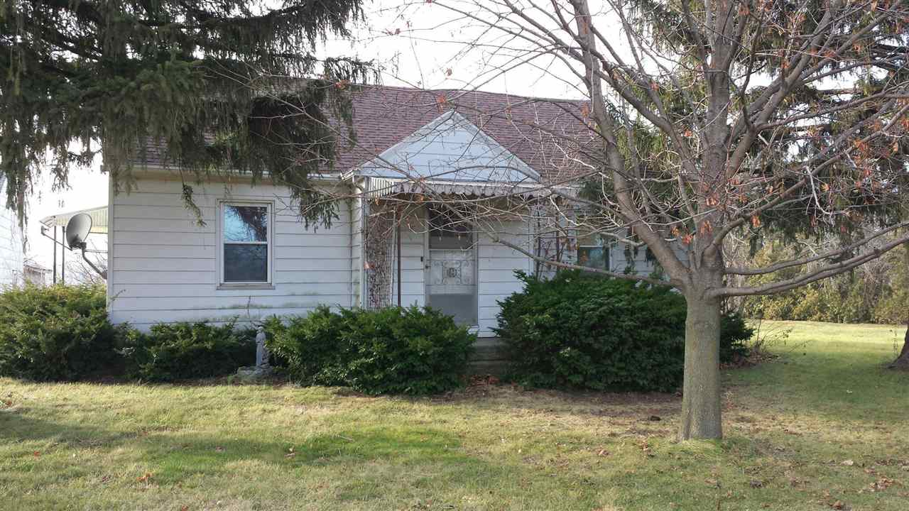 4104 Gibson Road Fort Wayne, IN 46816 - Photo 1 of 6