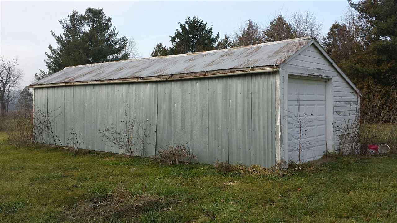 4104 Gibson Road Fort Wayne, IN 46816 - Photo 6 of 6