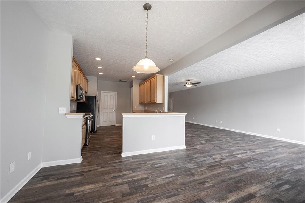 13023 Venito Trail Fishers, IN 46037 - Photo 11 of 49