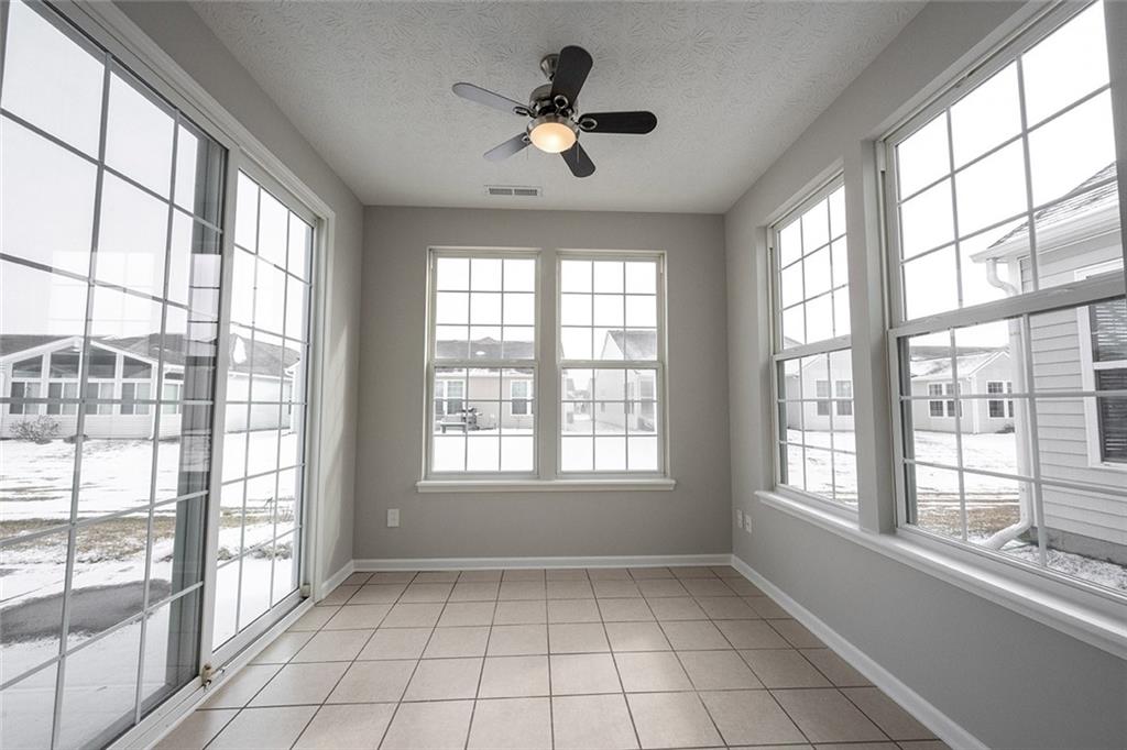 13023 Venito Trail Fishers, IN 46037 - Photo 14 of 49