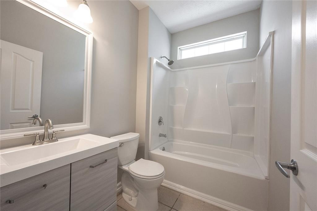 13023 Venito Trail Fishers, IN 46037 - Photo 36 of 49