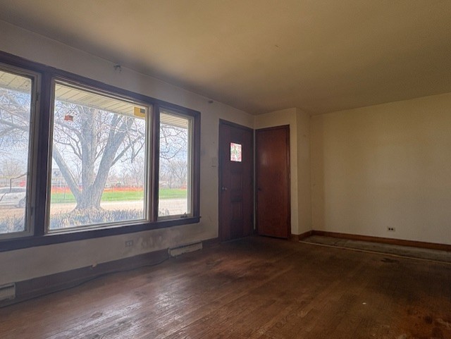 10706 Oak Avenue Chicago Ridge, IL 60415 - Photo 2 of 15 a view of an empty room with a window