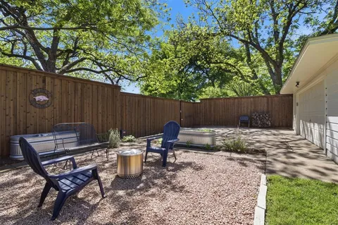 $445,000 | 2250 Peavy Circle, Dallas, TX 75228