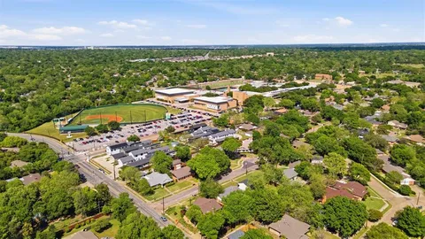 $445,000 | 2250 Peavy Circle, Dallas, TX 75228