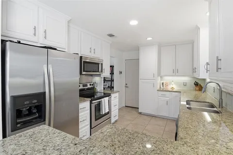 $445,000 | 2250 Peavy Circle, Dallas, TX 75228