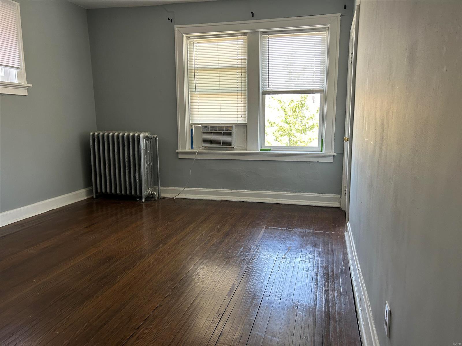 7230 Wise Avenue St. Louis, MO 63117 - Photo 4 of 9