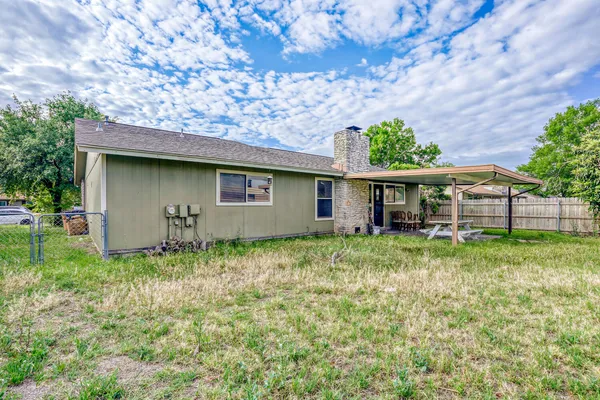 $1,900 | 12808 Irongate Avenue, Austin, TX 78727