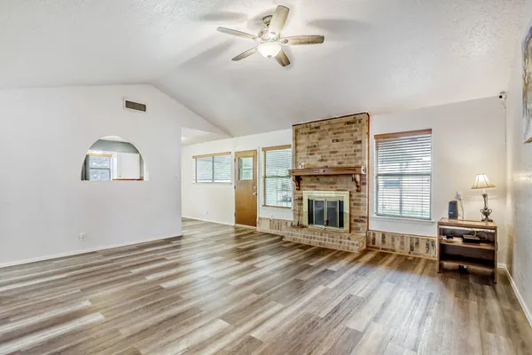 $1,900 | 12808 Irongate Avenue, Austin, TX 78727