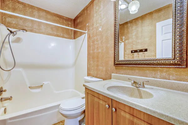 $1,900 | 12808 Irongate Avenue, Austin, TX 78727