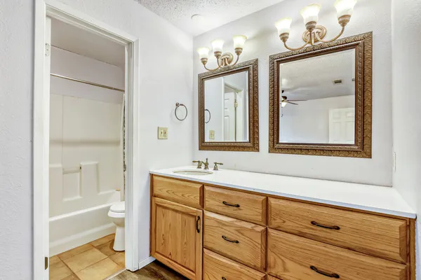 $1,900 | 12808 Irongate Avenue, Austin, TX 78727