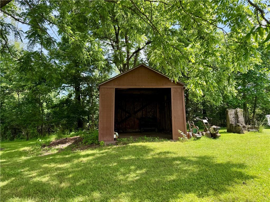 268 Holyoke Road Butler, PA 16001 - Photo 42 of 43