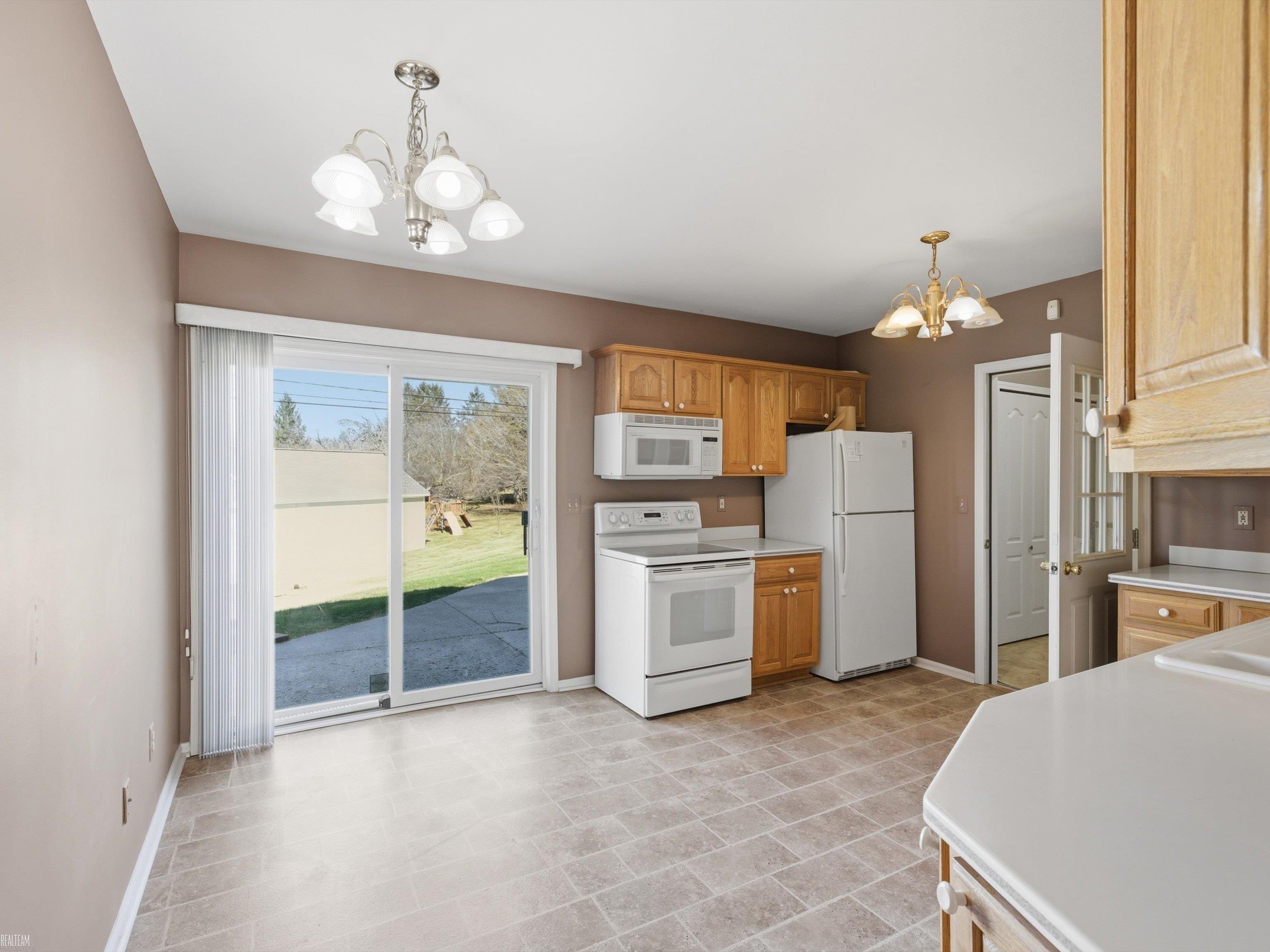 11151 34 Mile Road Romeo, MI 48065 - Photo 12 of 54