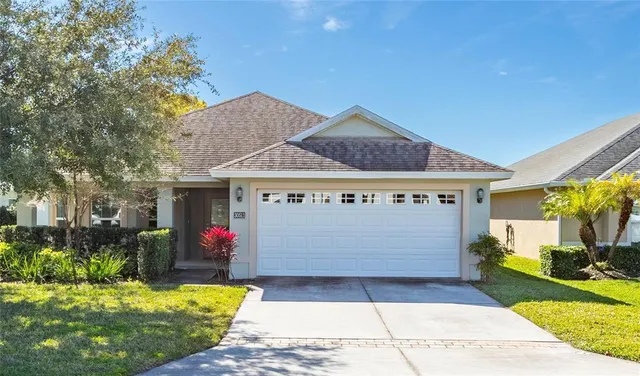 $399,000 | 30511 Island Club Drive, Tavares, FL 32778