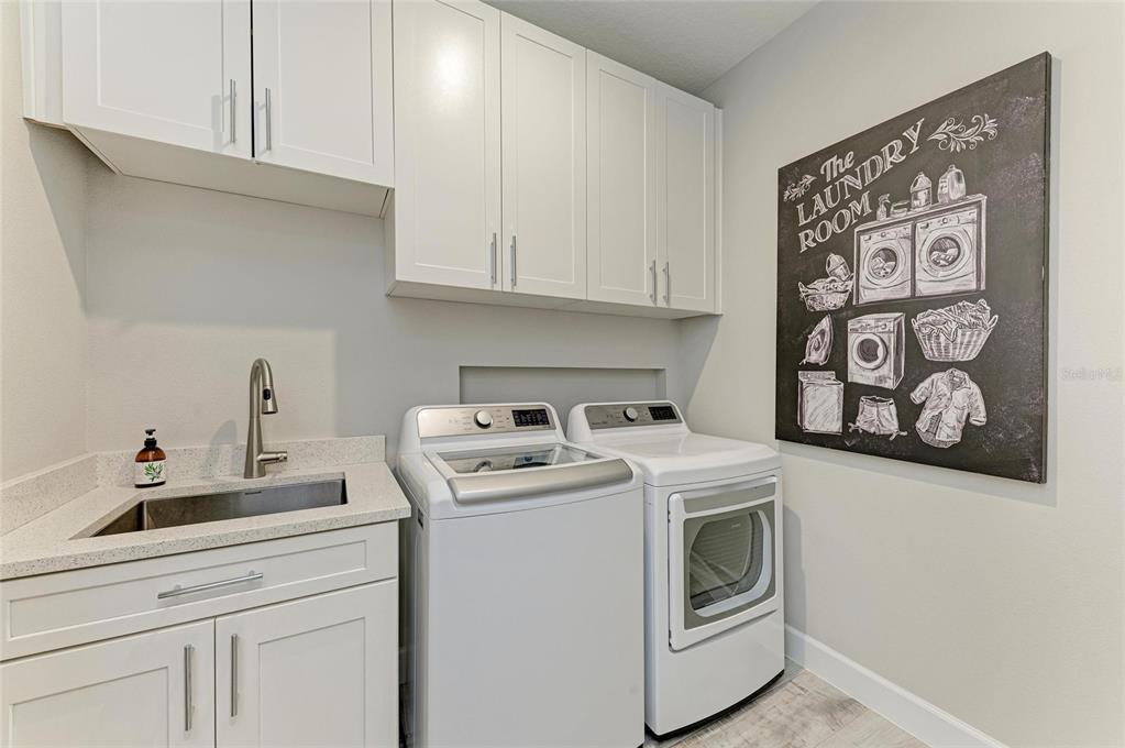 8264 Summer Night Road Sarasota, FL 34241 - Photo 43 of 53 Gallery Image 43