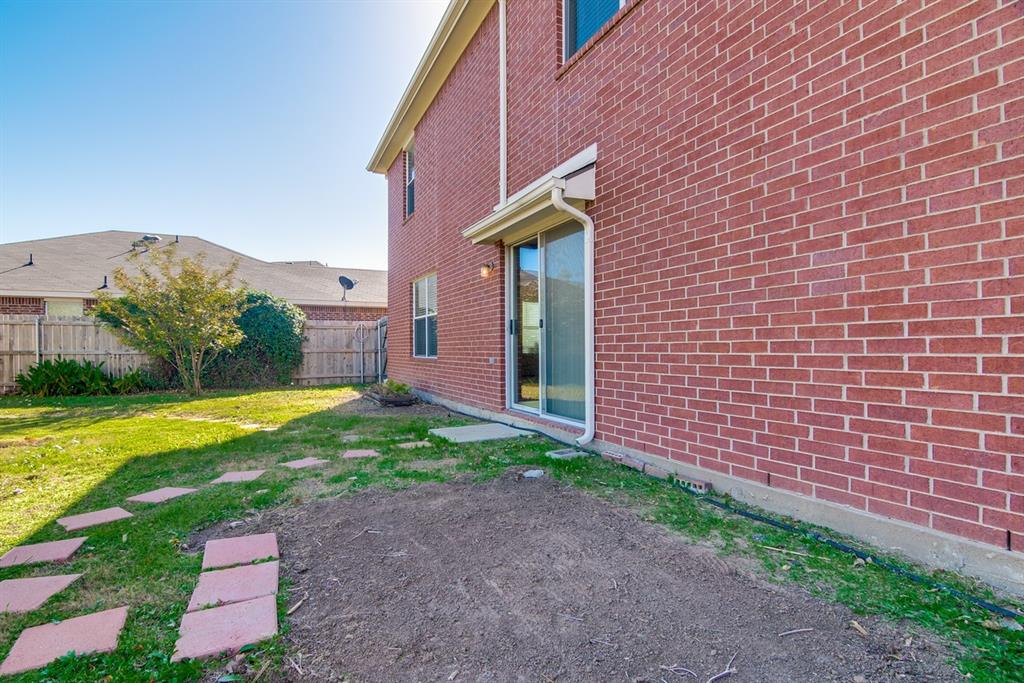 8211 Leaning Oak Court Arlington, TX 76002 - Photo 24 of 26