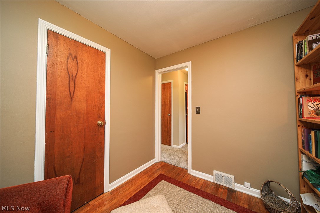 10900 Bell Road Newbury, OH 44065 - Photo 17 of 31 Gallery Image 17