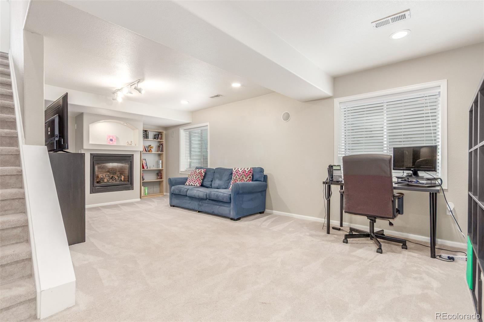 10660 Jewelberry Circle Highlands Ranch, CO 80130 - Photo 28 of 41