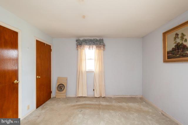 14 Montclair Drive Delran, NJ 08075 - Photo 13 of 21 an empty room with windows
