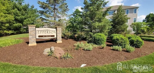 $2,400 | 725 Timberlake Drive, Ewing, NJ 08618