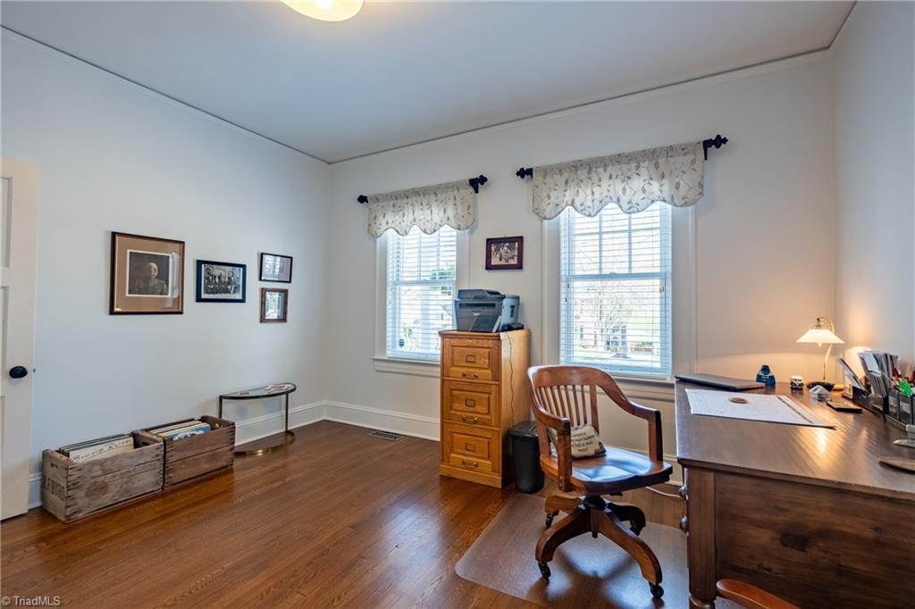 1223 South Hawthorne Road Winston-Salem, NC 27103 - Photo 24 of 43