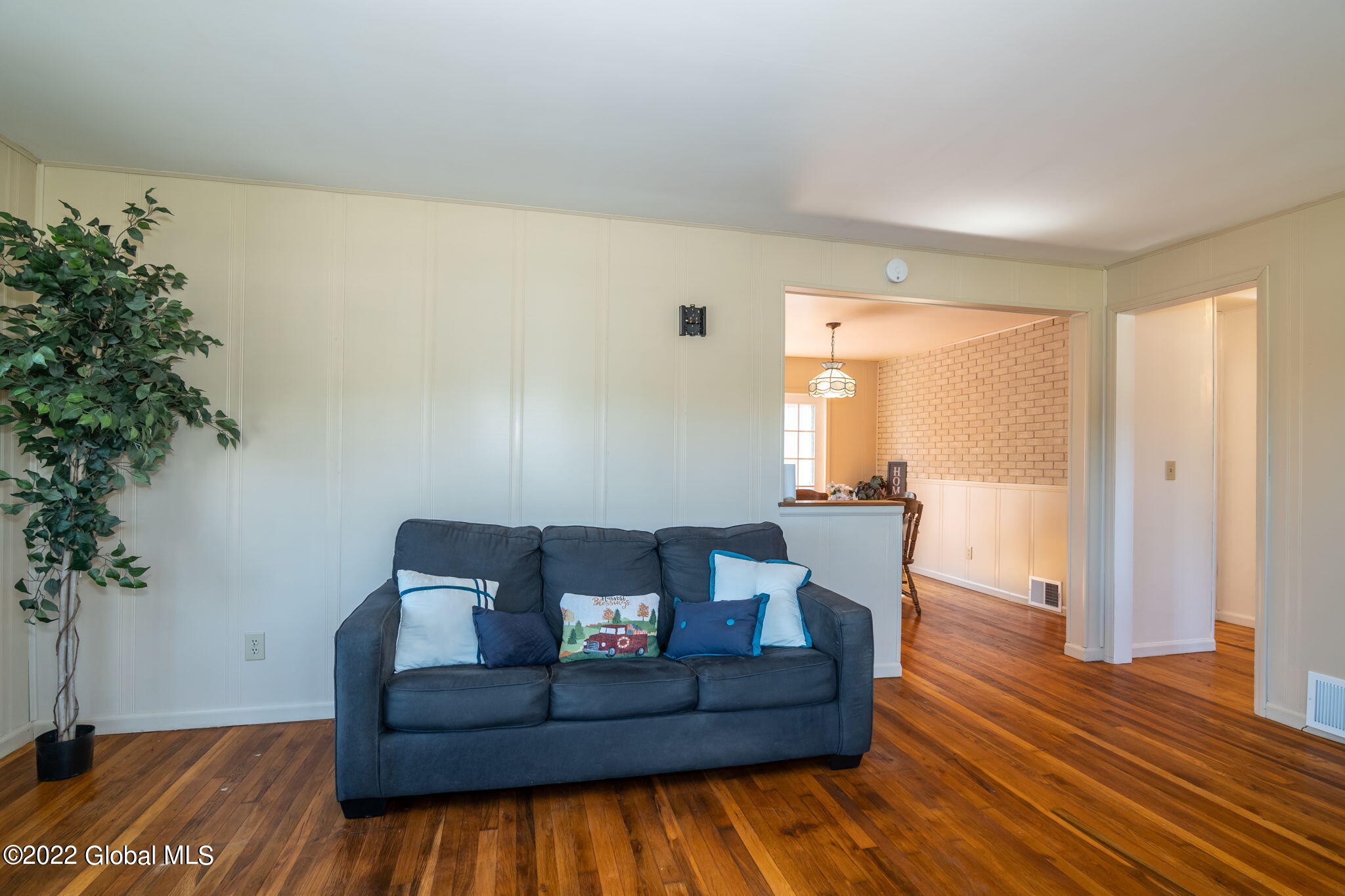 2971 Amsterdam Road Schenectady, NY 12302 - Photo 7 of 34 6-web-or-mls-2971AmsterdamRd-6