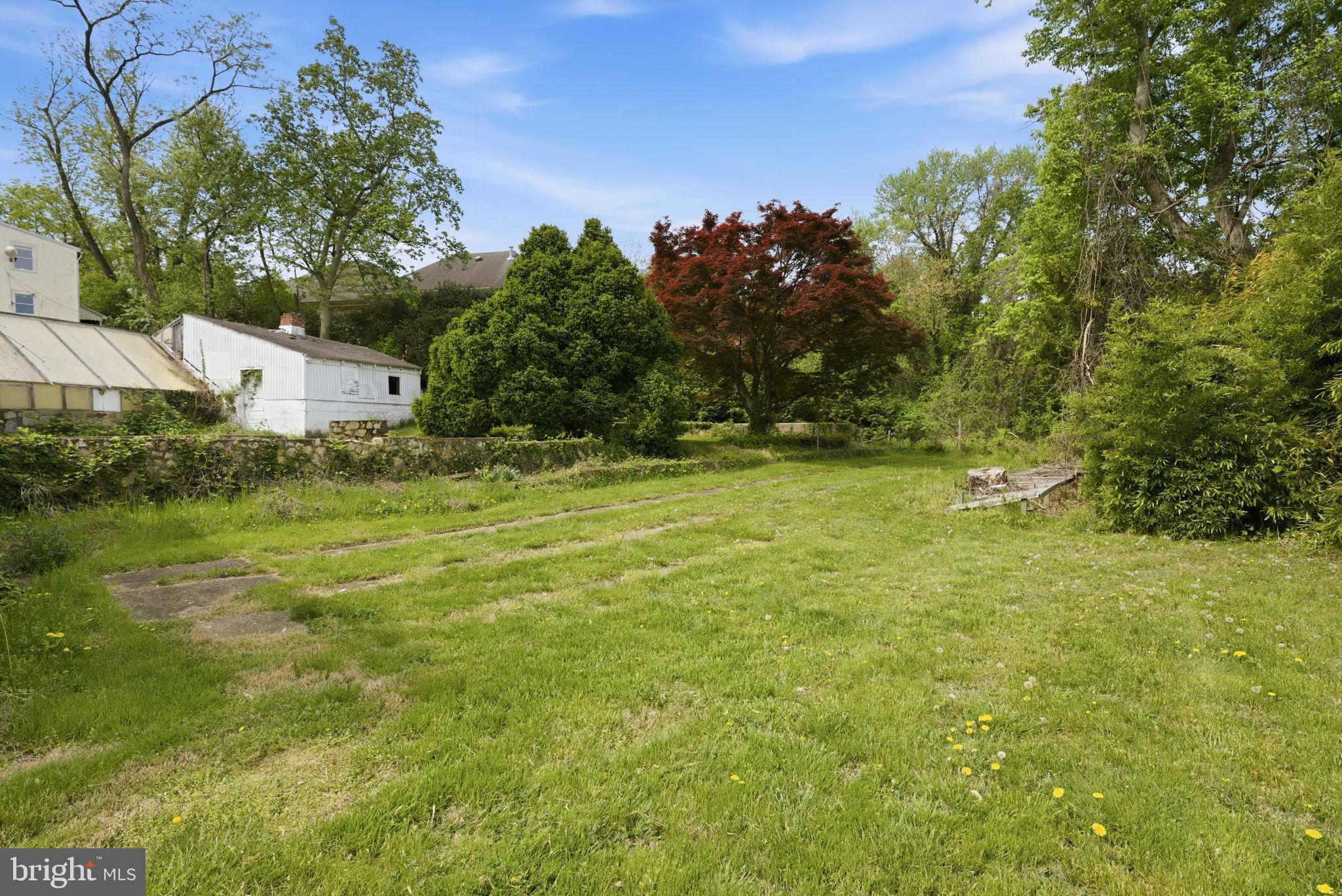 4464 North Old Glebe Road Arlington, VA 22207 - Photo 3 of 18 Extensive flat topography