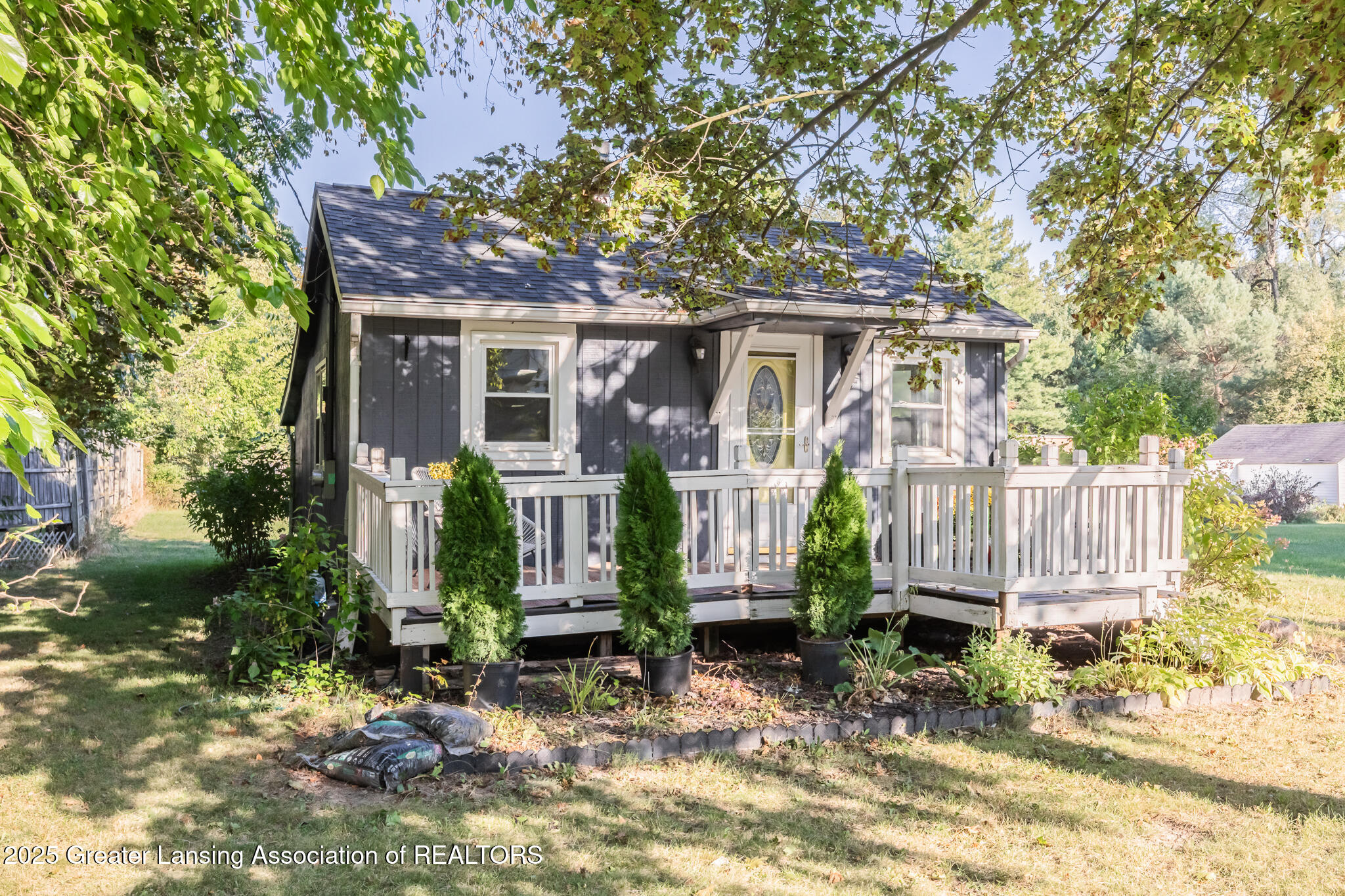 16653 Jerry Road Lansing, MI 48906 - Photo 2 of 40 16653Jerry03