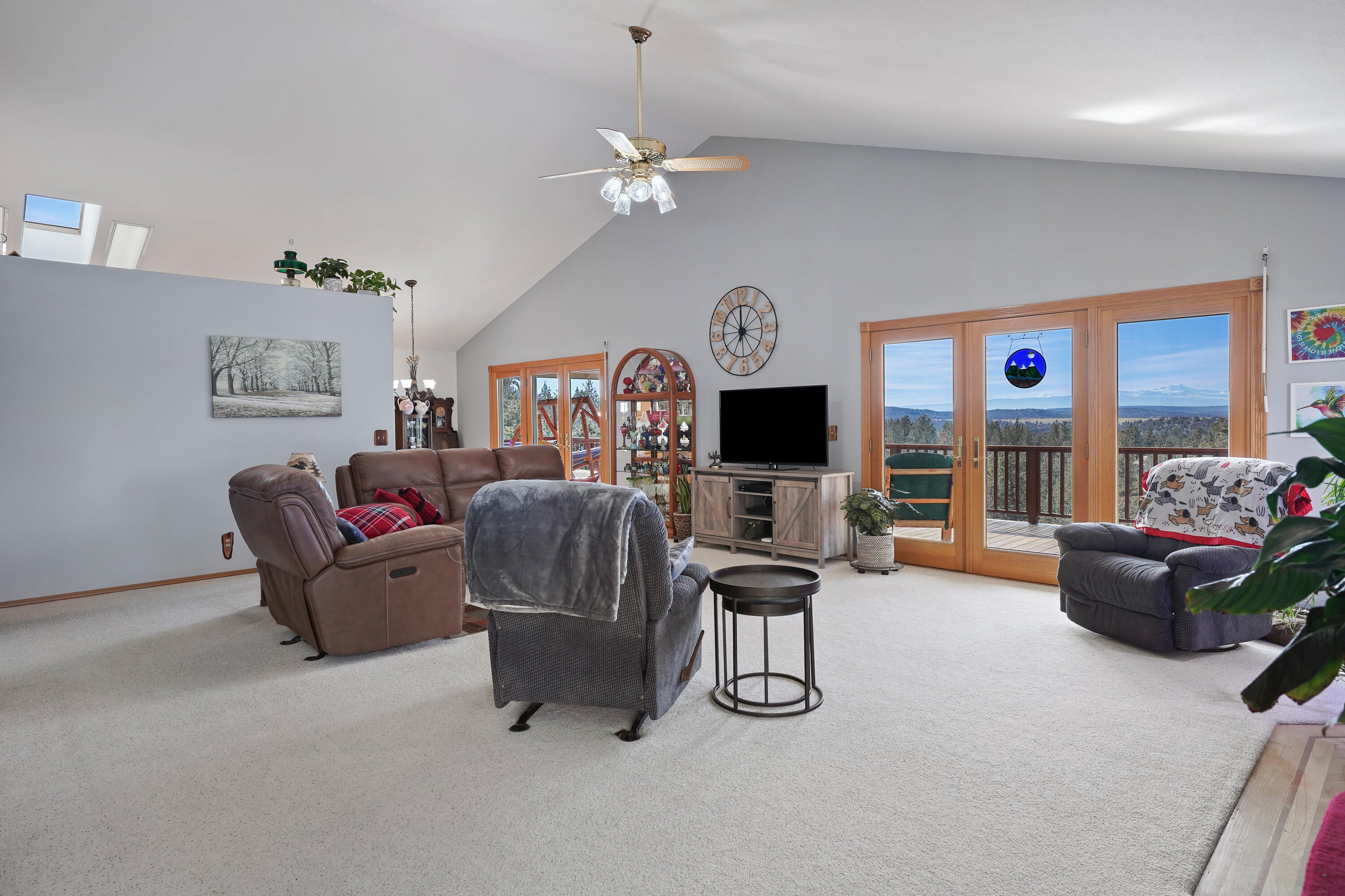 8691 Southwest Shad Road Terrebonne, OR 97760 - Photo 12 of 48 DSC08477
