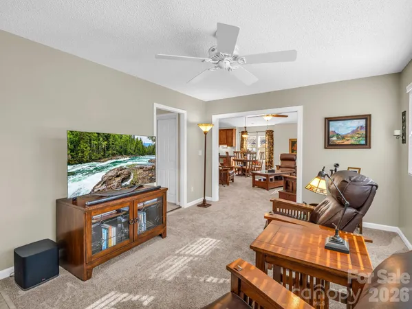 $439,500 | 53 Barn Owl Way, Hendersonville, NC 28792