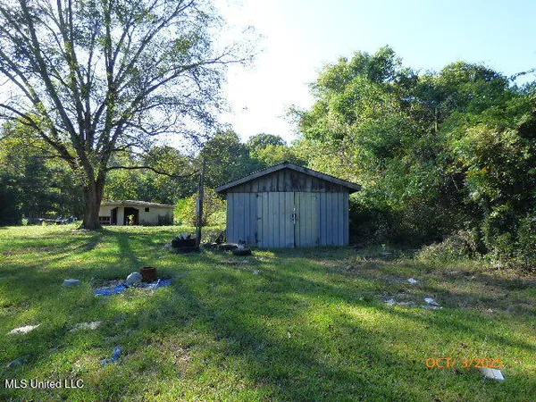$57,800 | 32 Rose Hill Drive, Natchez, MS 39120