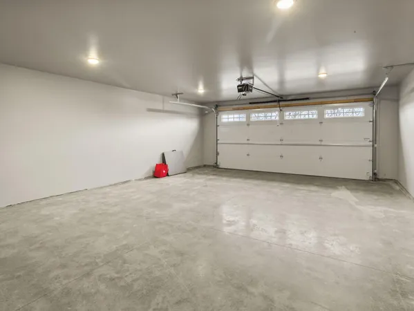 $359,900 | 1601 Wildlife Drive, Unit 2, Kewaskum, WI 53040