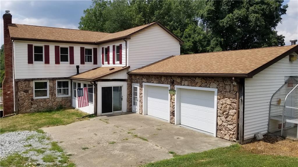1140 Sessi Road Latrobe, PA 15650 - Photo 4 of 25 Gallery Image 4