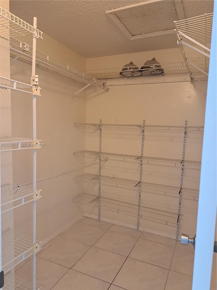 6140 Southwest 129th Place, Unit 2007 Miami, FL 33183 - Photo 16 of 21 Wal-in Closet