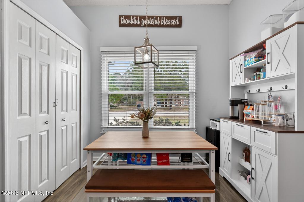 86093 Santa Barbara Street Yulee, FL 32097 - Photo 15 of 51 a view of a kitchen