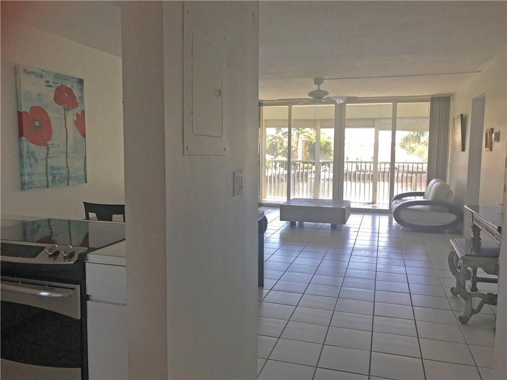 698 Northeast Spanish River Boulevard, Unit 23 Boca Raton, FL 33431 - Photo 14 of 30 Photo 14